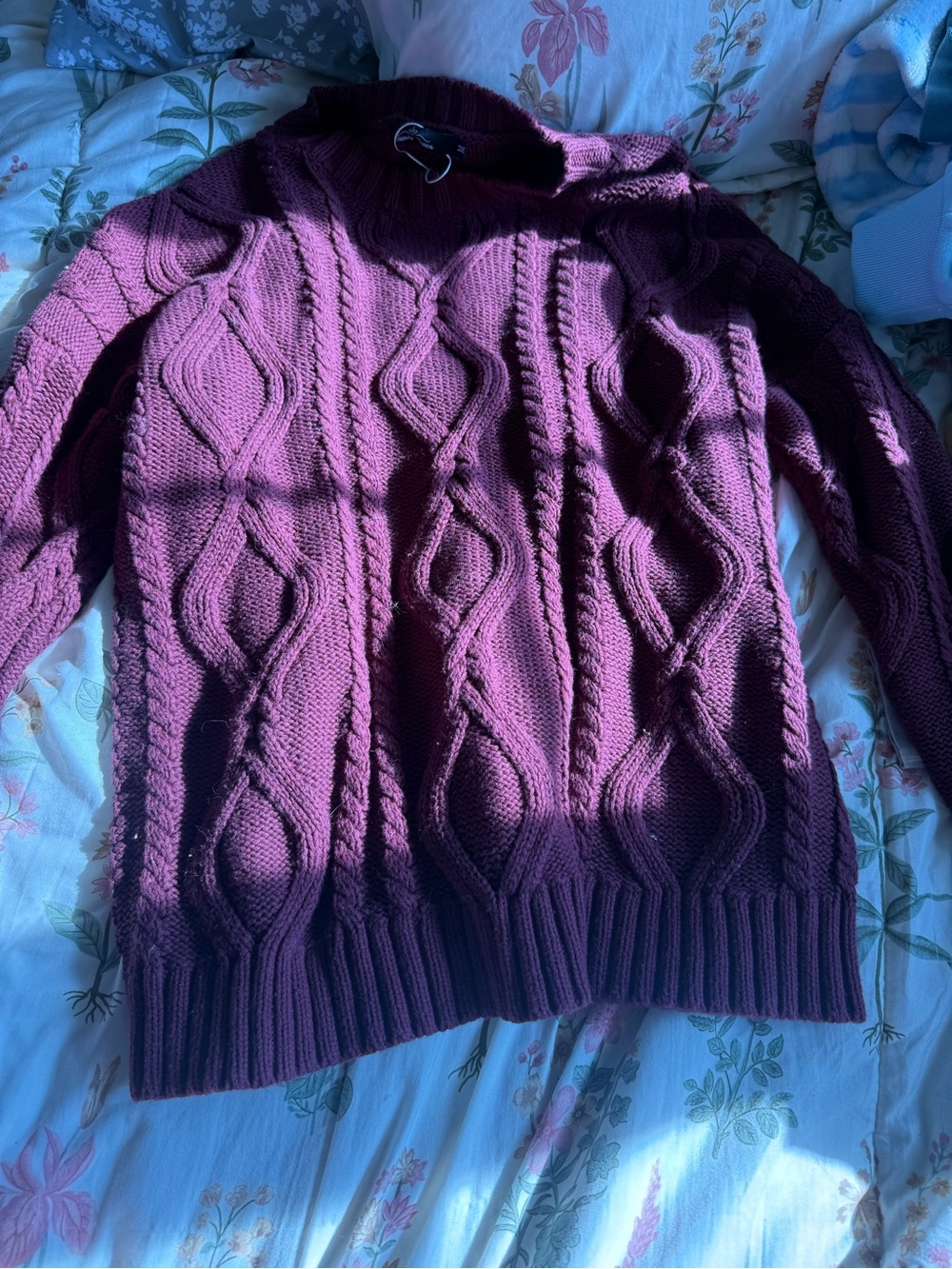 Amazon Women's Cable Knit Turtleneck Sweater - Plum